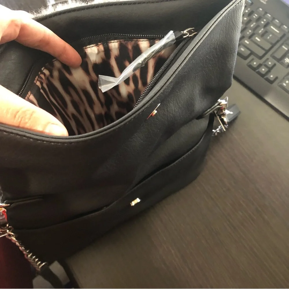 Nicole Miller Faux Fur Foldover Purse Handbag Charm Black NWT $88 - Picture 7 of 13